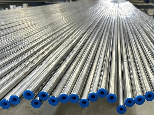 Ever Nickel Alloys is capable of providing seamless and welded pipe, bar and forgings in several different materials, including nickel alloys, stainless steels, duplex stainless steel and alloy steels.